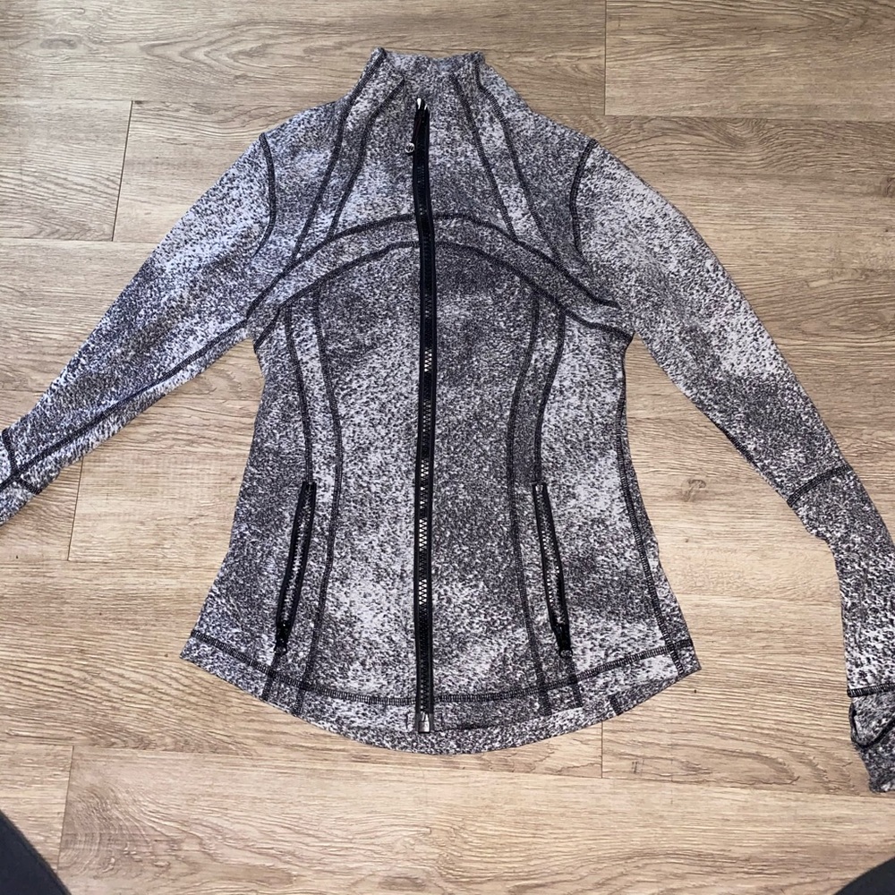 Lululemon zip up
